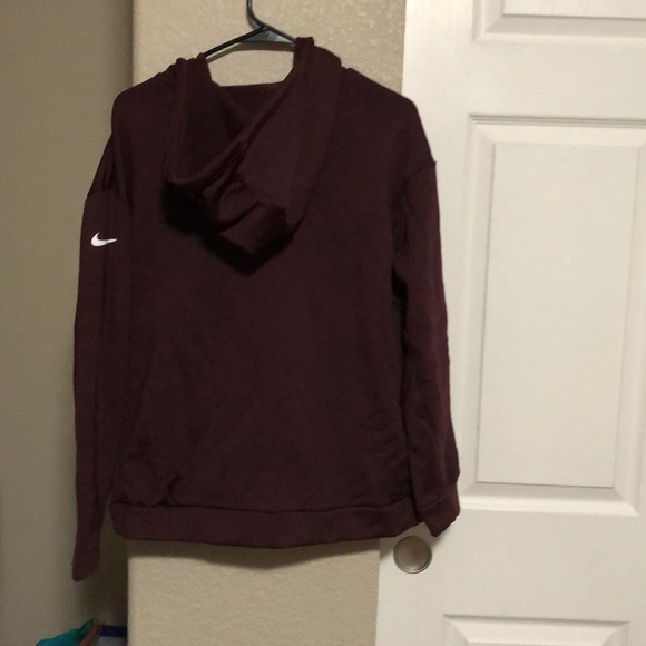 Nike NWT maroon zip up jacket - Picture 7 of 7